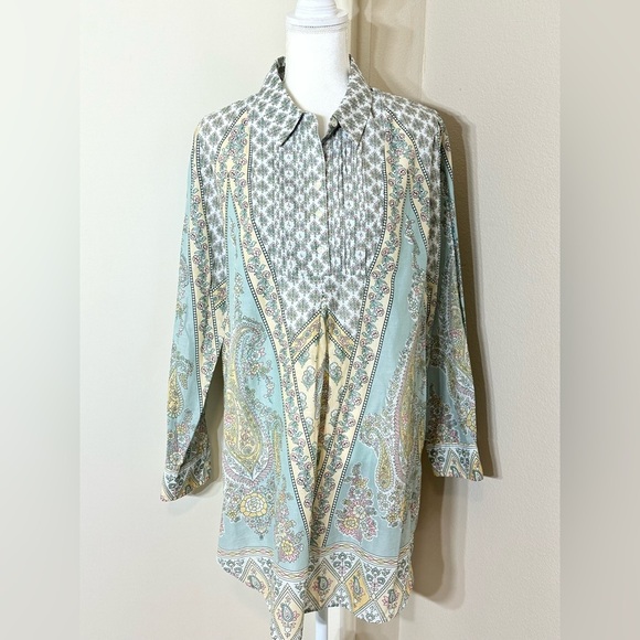 SOFT SURROUNDINGS Tabitha Tunic
Paisley Sky Cotton Voile Size Large - Picture 2 of 9